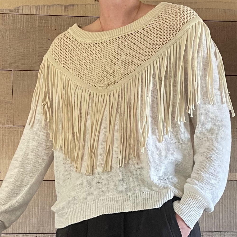 Wild fox fringe sweater size medium